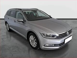 Volkswagen Passat 1.6 TDI, Automat, Navi