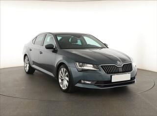 �koda Superb 2.0 TDI, Automat, K��e, Navi
