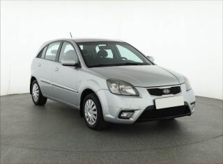 Kia Rio 1.4 16V, nov� STK