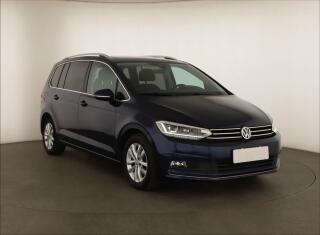 Volkswagen Touran Highline 2.0 TDI, 7�m�st, Navi