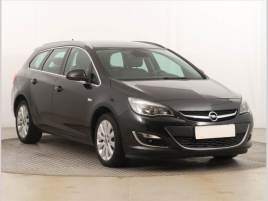 Opel Astra 1.4 T, R,2.maj, Serv.kniha