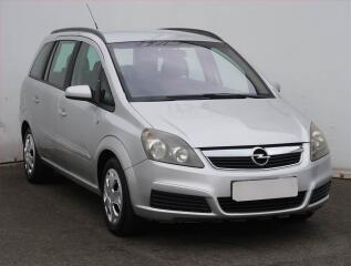Opel Zafira 1.6, 7�m�st, Serv.kniha