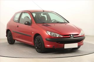 Peugeot 206 1.1 i, v provozu
