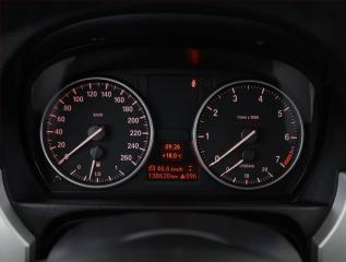 BMW Řada 3 (2008) 316 i, Serv.kniha, Tempomat - náhled 9