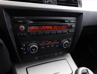 BMW Řada 3 (2008) 316 i, Serv.kniha, Tempomat - náhled 10
