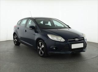 Ford Focus 1.6 i, �R,1.maj, Serv.kniha