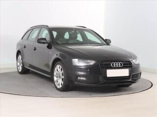 Audi A4 S-Line 2.0 TDI, Serv.kniha