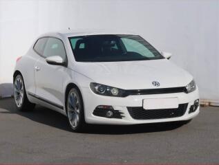 Volkswagen Scirocco Sport 1.4 TSI, Xenony