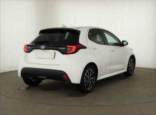 Toyota Yaris (2023) 1.5 VVT-i Hybrid, Automat, ČR - náhled 5