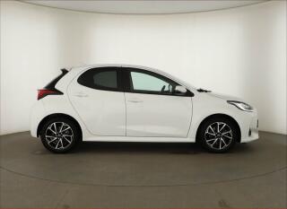 Toyota Yaris (2023) 1.5 VVT-i Hybrid, Automat, ČR - náhled 6
