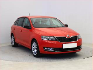 koda Rapid Spaceback 1.0 TSI, Xenony