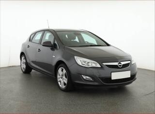 Opel Astra 1.4 16V, jezd� dob�e