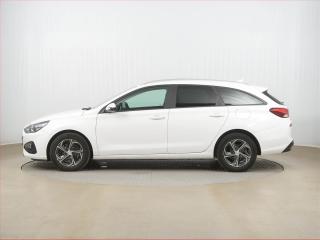 Hyundai i30 (2022) 1.0 T-GDI, ČR,1.maj - náhled 3