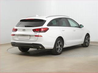 Hyundai i30 (2022) 1.0 T-GDI, ČR,1.maj - náhled 5