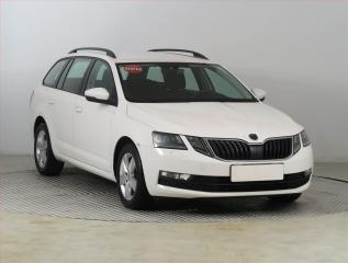 koda Octavia 1.5 TSI, R,1.maj, Serv.kniha