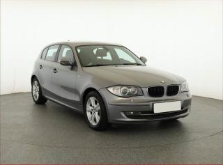 BMW 118d, Serv.kniha, Xenony