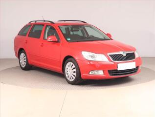 �koda Octavia Elegance 1.4 TSI, Xenony