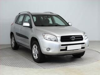 Toyota RAV4 2.2 D-4D, 4X4, po STK, Ta�n�