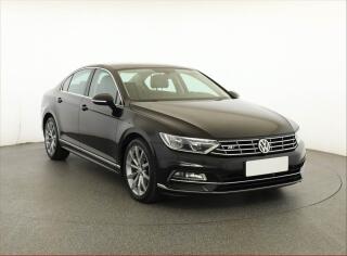 Volkswagen Passat Highline 2.0 TDI, K��e