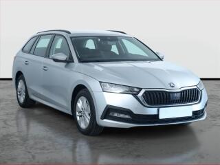�koda Octavia Ambition 2.0 TDI, �R,1.maj