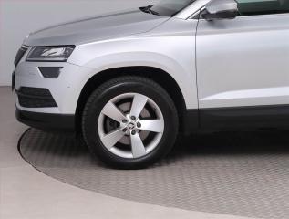 Škoda Karoq (2018) Style 2.0 TDI, 4X4, Automat - náhled 15