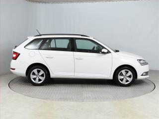 Citroën C4 Picasso (2014) 1.6 HDi, Automat, 7 míst - náhled 6