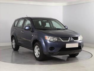 Mitsubishi Outlander 2.4 MIVEC, po STK, servisovan�