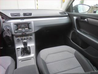 Volkswagen Passat (2013) 2.0 TDI, Navi, Tempomat - náhled 8