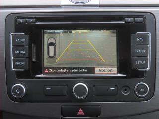 Volkswagen Passat (2013) 2.0 TDI, Navi, Tempomat - náhled 13