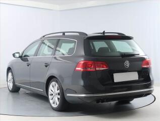 Volkswagen Passat (2013) 2.0 TDI, Navi, Tempomat - náhled 4