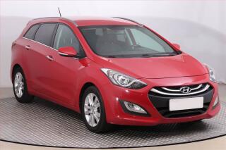 Hyundai i30 1.6 CRDi, Automat, �R,1.maj