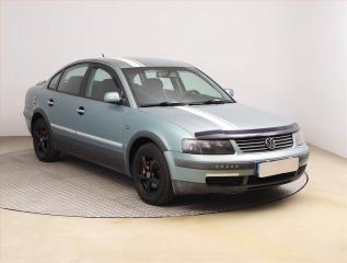 Volkswagen Passat 1.8 T, po STK, Klima