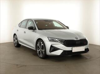 �koda Octavia RS 2.0 TSI, ACC, Vyh�,okno