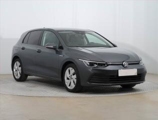 Volkswagen Golf Life 1.5 TSI, R, DPH, LIFE