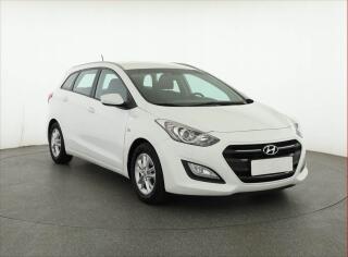 Hyundai i30 1.6 MPI, �R,1.maj, Serv.kniha