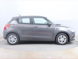 Suzuki Swift (2018) 1.2 DualJet, Serv.kniha - náhled 6