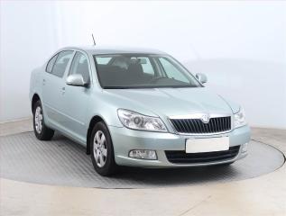 koda Octavia Elegance 1.6 TDI, Tempomat