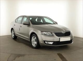 �koda Octavia Elegance 1.4 TSI, Navi