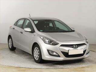 Hyundai i30 1.4 CVVT, Serv.kniha