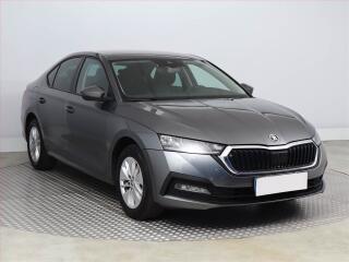 �koda Octavia Ambition 1.5 TSI, Tempomat