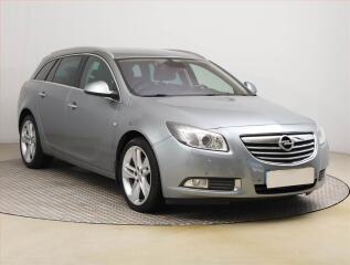 Opel Insignia 2.0 CDTI, 4X4, Xenony