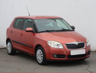 �koda Fabia Ambition 1.4 16V, nov� STK