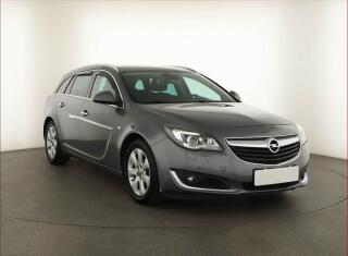 Opel Insignia 2.0 CDTI, Xenony, Tempomat