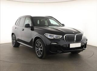 BMW X5 xDrive45e iPerf.