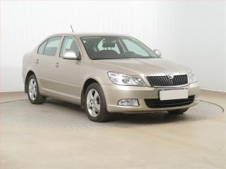 koda Octavia Elegance 1.8 TSI, Serv.kniha