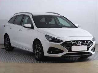 Hyundai i30 Select 1.6 CRDi, Serv.kniha