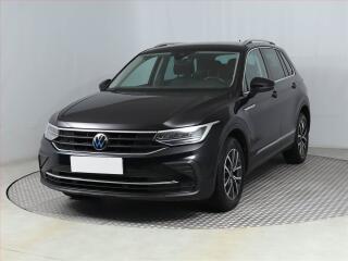 Volkswagen Tiguan (2022) Life 1.5 TSI - náhled 2