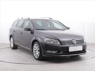 Volkswagen Passat 2.0 TDI, Xenony, Tempomat