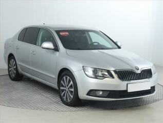 �koda Superb 2.0 TDI, Automat, Navi