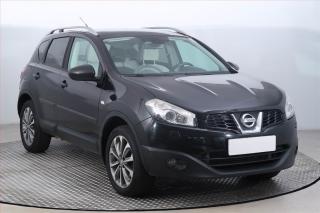Nissan Qashqai 2.0 dCi, 4X4, Navi, Xenony